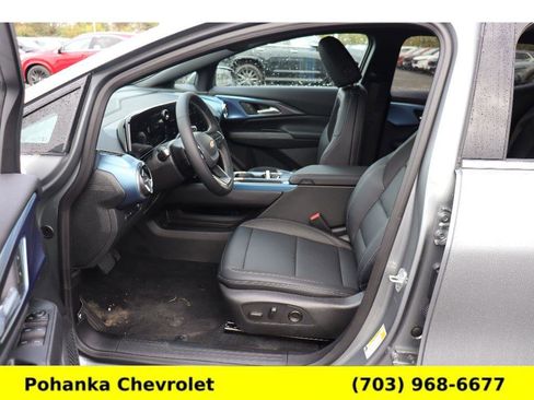 New 2026 Chevrolet Equinox EV LT image 22