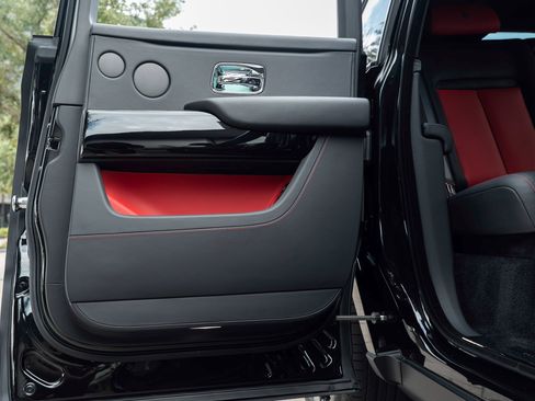 Certified 2023 Rolls-Royce Cullinan w/ Dark Exterior Package image 50