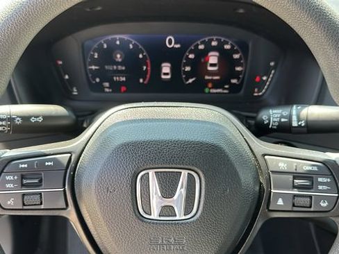 Used 2025 Honda Accord SE image 12