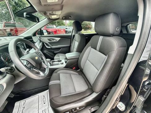 Certified 2024 Chevrolet Blazer LT w/ Convenience Package FWD image 18