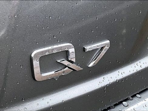 Used 2017 Audi Q7 3.0T Premium Plus image 34