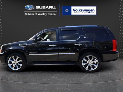Used 2009 Cadillac Escalade Hybrid RWD image 4