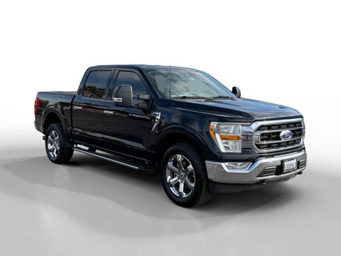 Used 2022 Ford F150 XLT w/ Equipment Group 301A Mid image 7