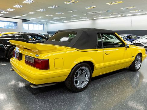 Used 1993 Ford Mustang LX image 5