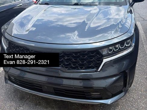 Used 2021 Kia Sorento EX FWD image 5