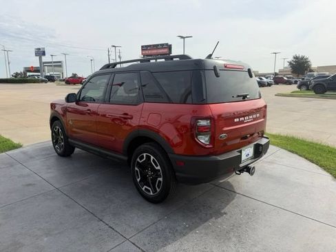 Used 2022 Ford Bronco Sport Outer Banks w/ Tech Package AWD/4WD image 5