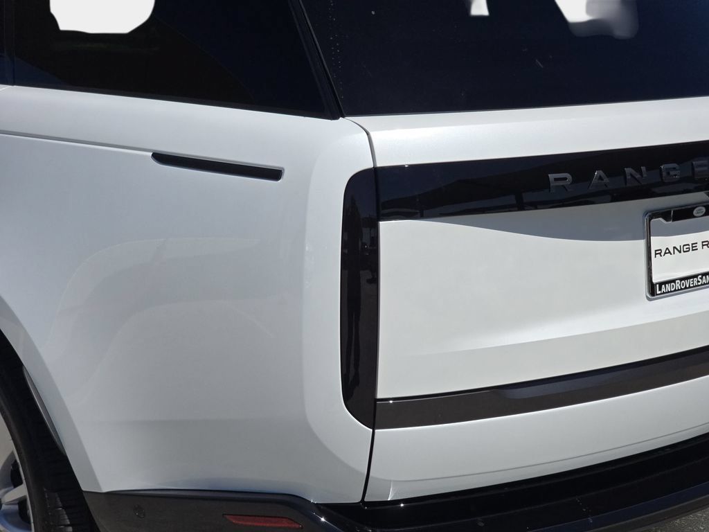 New 2026 Land Rover Range Rover SE AWD/4WD image 37