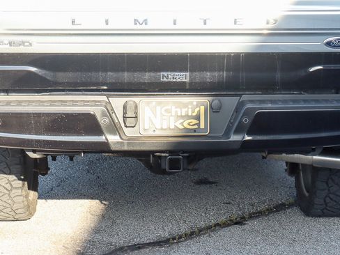 Used 2022 Ford F150 Limited image 13