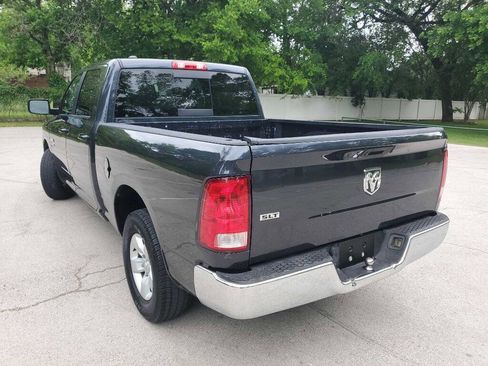 Used 2020 RAM 1500 Classic SLT RWD image 4