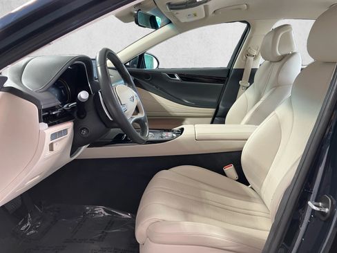 Used 2022 Genesis G80 2.5T RWD image 11