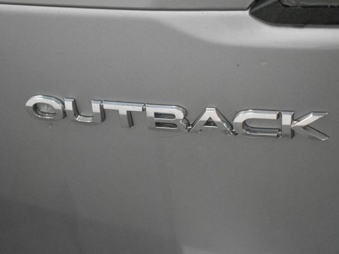 Used 2020 Subaru Outback Premium w/ Popular Package #1 image 10