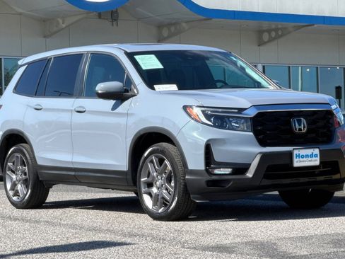 Used 2023 Honda Passport EX-L image 6