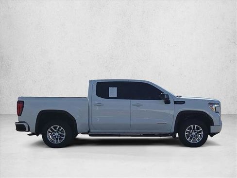Used 2020 GMC Sierra 1500 Elevation w/ Elevation Value Package RWD image 4