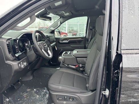 New 2026 GMC Sierra 1500 Elevation image 9