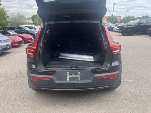 Used 2023 Volvo XC40 Recharge Ultimate w/ Protection Package Premier AWD/4WD image 7