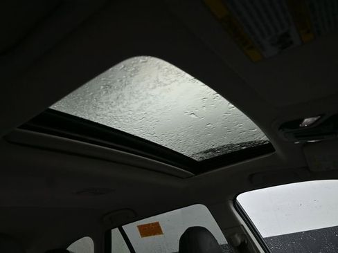 Used 2025 Subaru Outback Onyx Edition image 11