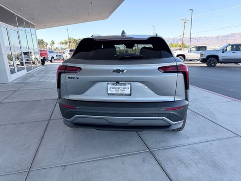New 2026 Chevrolet Blazer EV LT w/ Midnight/Sport Edition FWD image 4