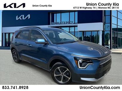 New 2026 Kia Niro EX