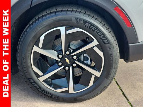 New 2026 Chevrolet Equinox EV LT image 37