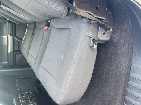 Used 2019 Ford F150 XLT w/ Equipment Group 302A Luxury AWD/4WD image 11