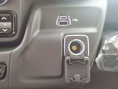 New 2026 RAM ProMaster 2500 image 19