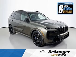 Used 2024 BMW X7 M60i w/ Executive Package AWD/4WD video 1