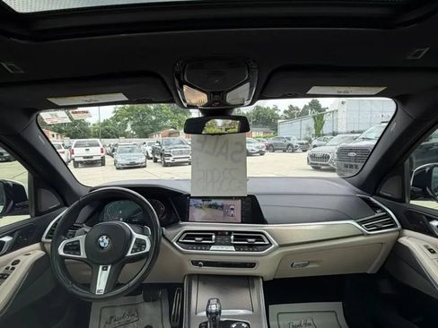 Used 2021 BMW X5 sDrive40i w/ M Sport Package RWD image 12
