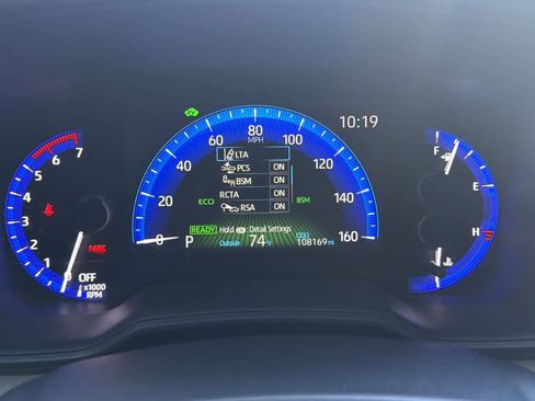 Used 2021 Toyota Corolla LE FWD image 23
