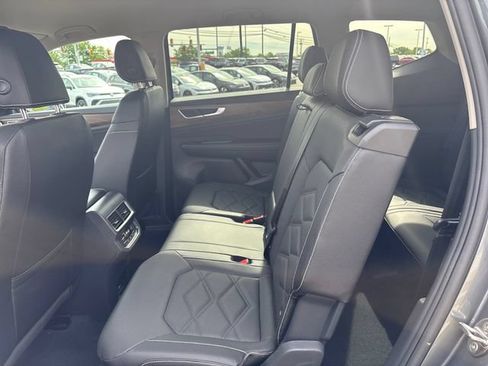 Certified 2025 Volkswagen Atlas SE AWD/4WD image 27