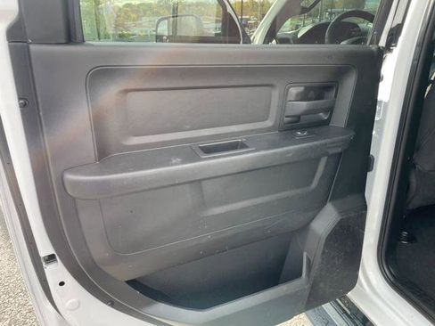 Used 2021 RAM 3500 Tradesman image 19