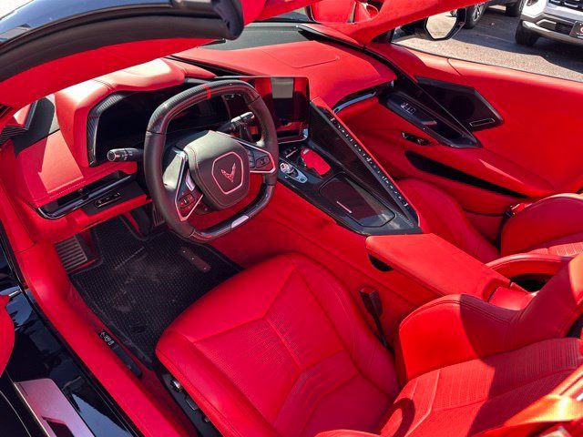 Used 2023 Chevrolet Corvette Z06 w/ Stealth Interior Trim Package RWD image 9