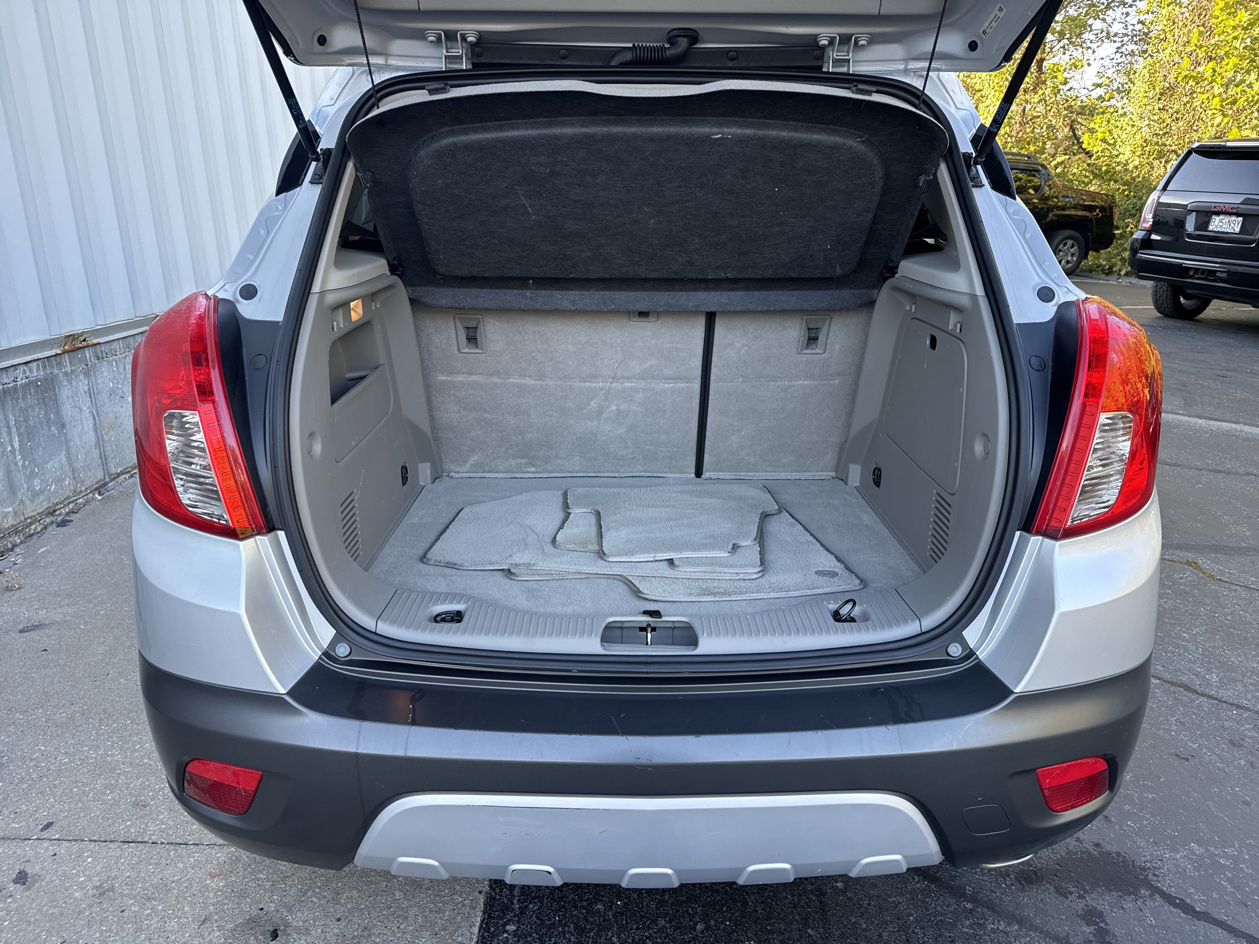 Used 2015 Buick Encore Leather AWD/4WD image 11
