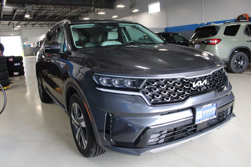 Used 2023 Kia Sorento SX Prestige AWD/4WD image 3