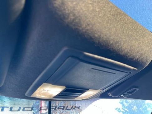 Used 2016 Ford F250 Lariat w/ Lariat Ultimate Package AWD/4WD image 28