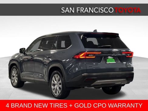 Certified 2024 Toyota Grand Highlander AWD image 3
