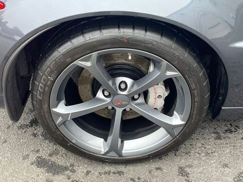 Used 2012 Chevrolet Corvette Grand Sport w/ 2LT Preferred Equipment Group image 10