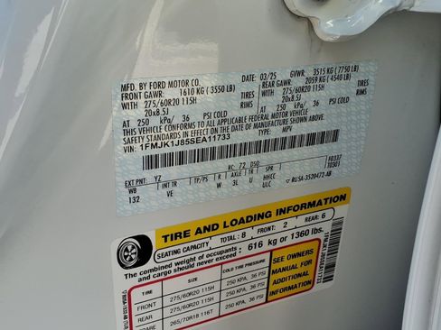 Used 2025 Ford Expedition Max Active image 31