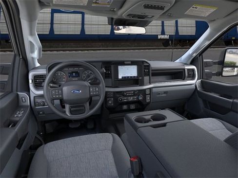 New 2026 Ford F350 XL w/ XL Chrome Package image 9