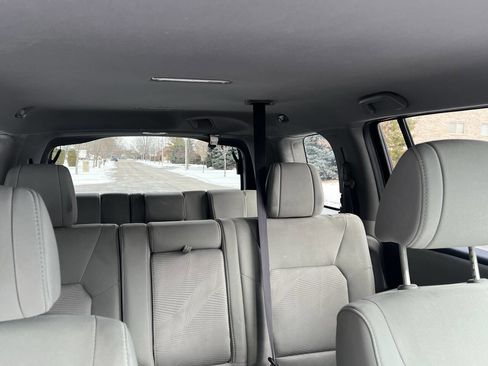 Used 2015 Honda Pilot LX image 28