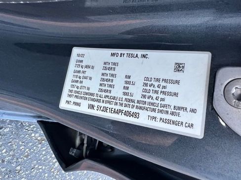 Used 2023 Tesla Model 3 Standard Range image 37