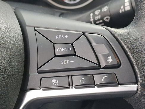 Used 2023 Nissan Sentra SV image 22