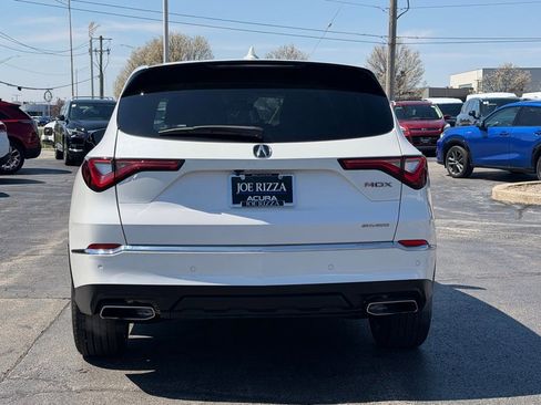 Used 2023 Acura MDX SH-AWD w/ Technology Package image 5