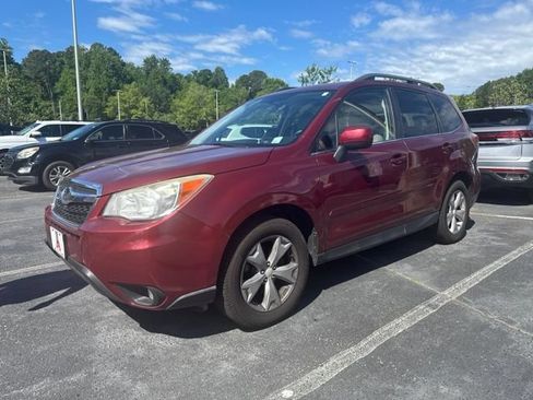 Used 2014 Subaru Forester 2.5i Limited AWD/4WD image 6