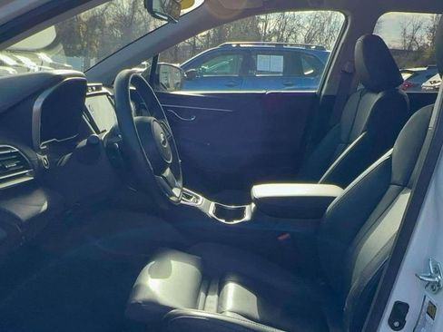 Certified 2025 Subaru Outback Limited image 14