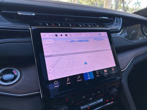 Used 2025 Jeep Grand Cherokee L Summit w/ Advanced Protech Group IV image 10