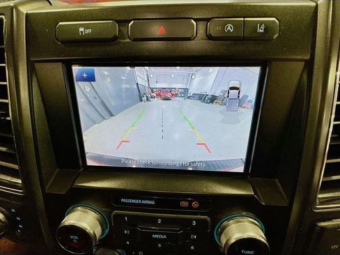 Used 2020 Ford F150 Lariat w/ Equipment Group 502A Luxury image 15