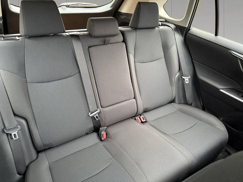 Used 2025 Toyota RAV4 LE FWD image 18