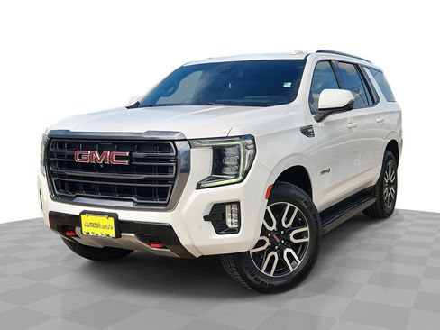 Used 2024 GMC Yukon AT4 w/ Technology Package AWD/4WD image 1