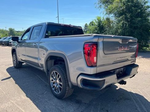 Used 2021 GMC Sierra 1500 AT4 w/ AT4 Value Package AWD/4WD image 3