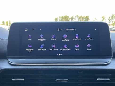 Used 2022 Kia Telluride SX w/ Towing Package image 6